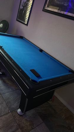 Pool Table ✨ blue top✨🤩
