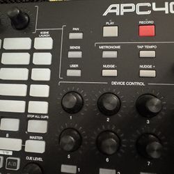 AKAI APC 40 MKII Midi Controller