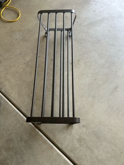Metal shoe rack