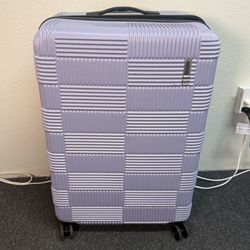 Hard shell Suitcase 4-Wheel Adjustable Handle American Tourister