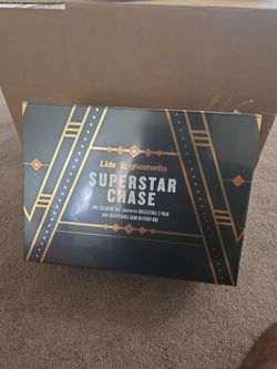 Lids WWE ghostwrite Superstar chase