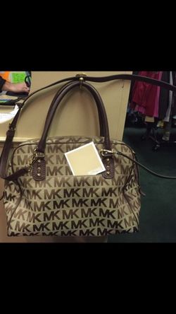 Michael Kors purse