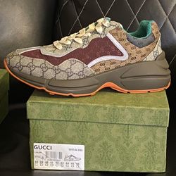 Gucci Shoes 