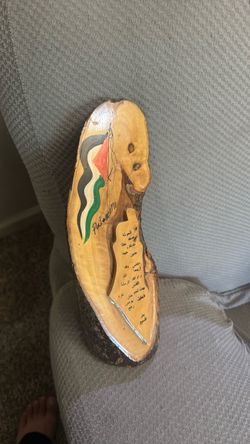 Palestine Olive Wood Hand-Painted Decorative Piece