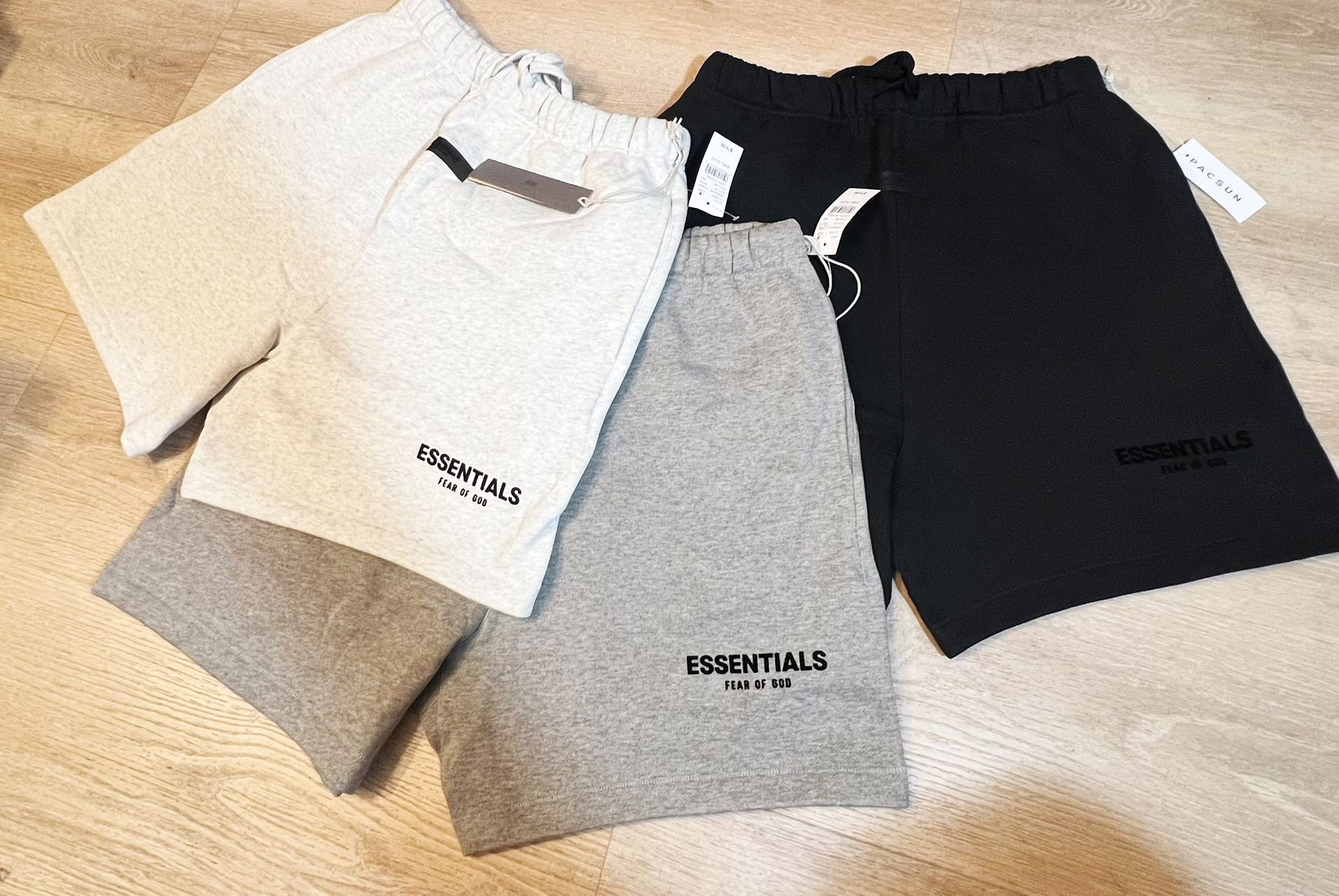 Essential Shorts Light Oatmeal Dark Oatmeal And Black