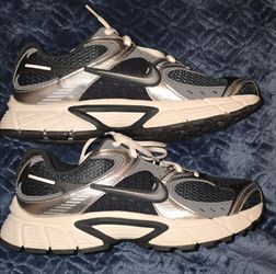 Women's Nikes