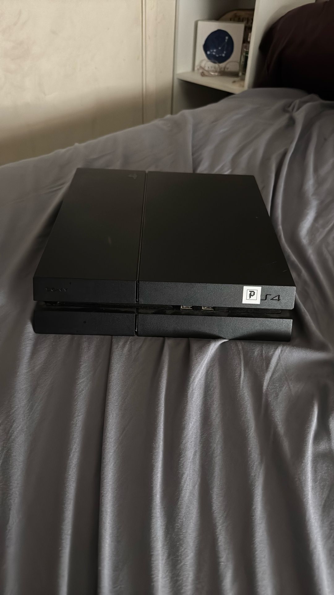 PS4