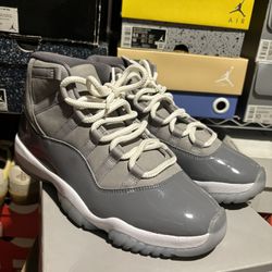 Jordan 11 Cool Grey Size 9
