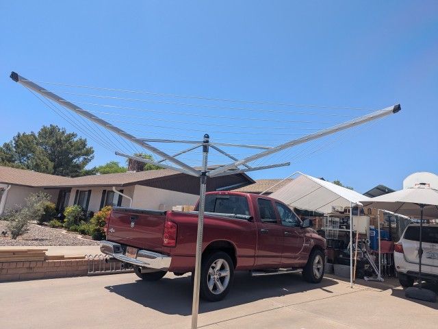 HD Outdoor Umbrella Drying Rack with 80lb. Base