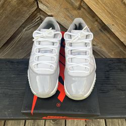 Nike Air Jordan Retro 11 Low Cement Grey