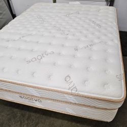 LIKE NEW! Saatva Classic 14.5" Luxury-Firm Queen Mattress - Delivery Available