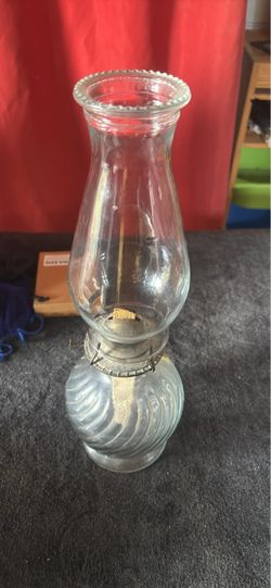 Vintage Glass Oil Kerosene Lamp with Chimney