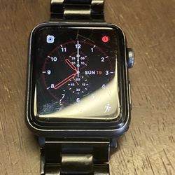 Apple Watch Series 3   42 mm GPS
