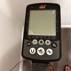 Mine Lab Equinox 800 Metal Detector 