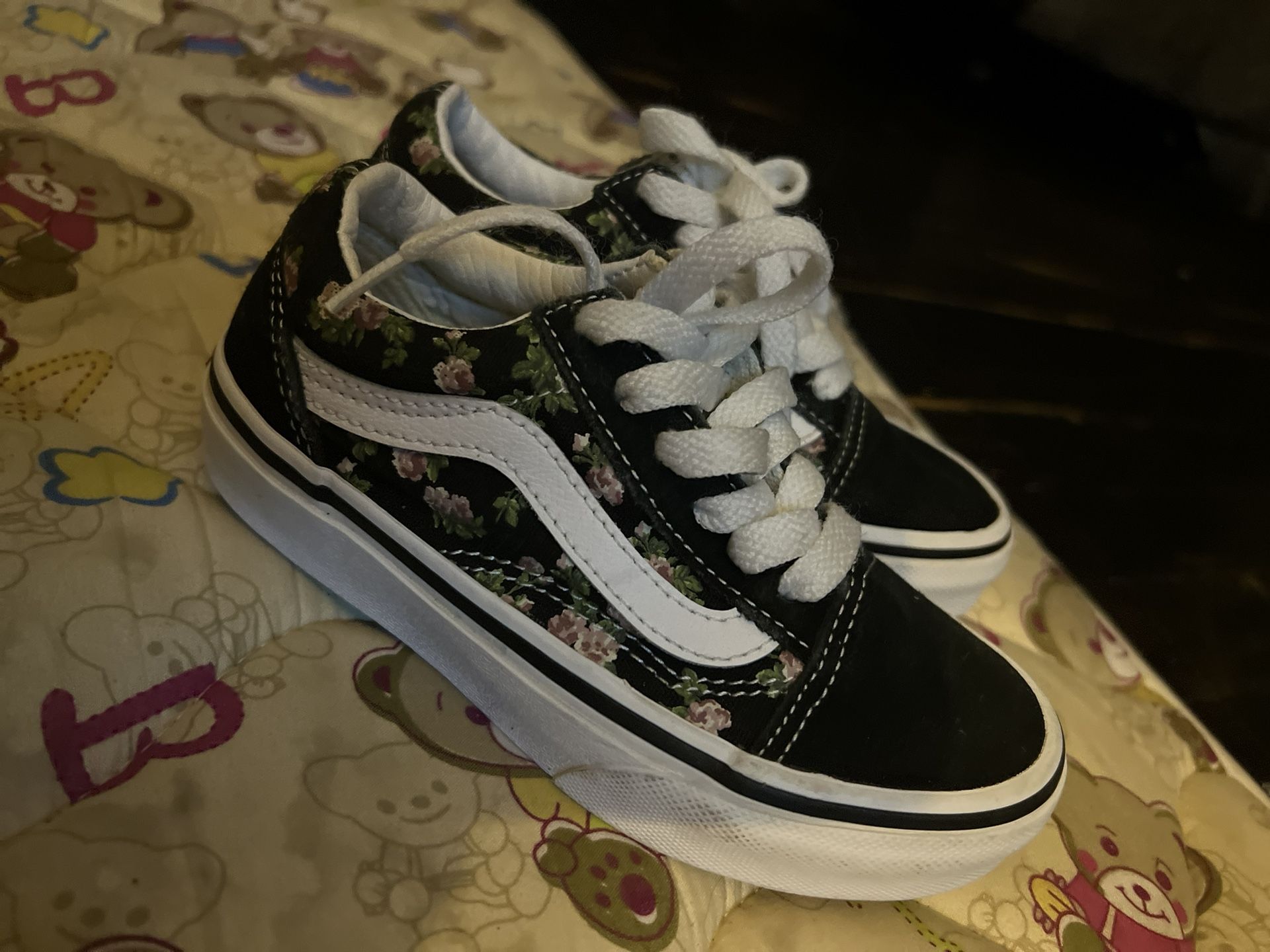 Old School Vans Girls