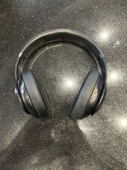 Beats Studio pro