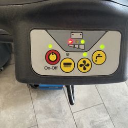 Walk Behind Auto Scrubber IPC CT15