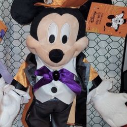 24" Mickey Mouse Halloween door greeter
