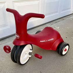 Radio Flyer Scoot 2 Pedal - Pedal Scooter for Todders
