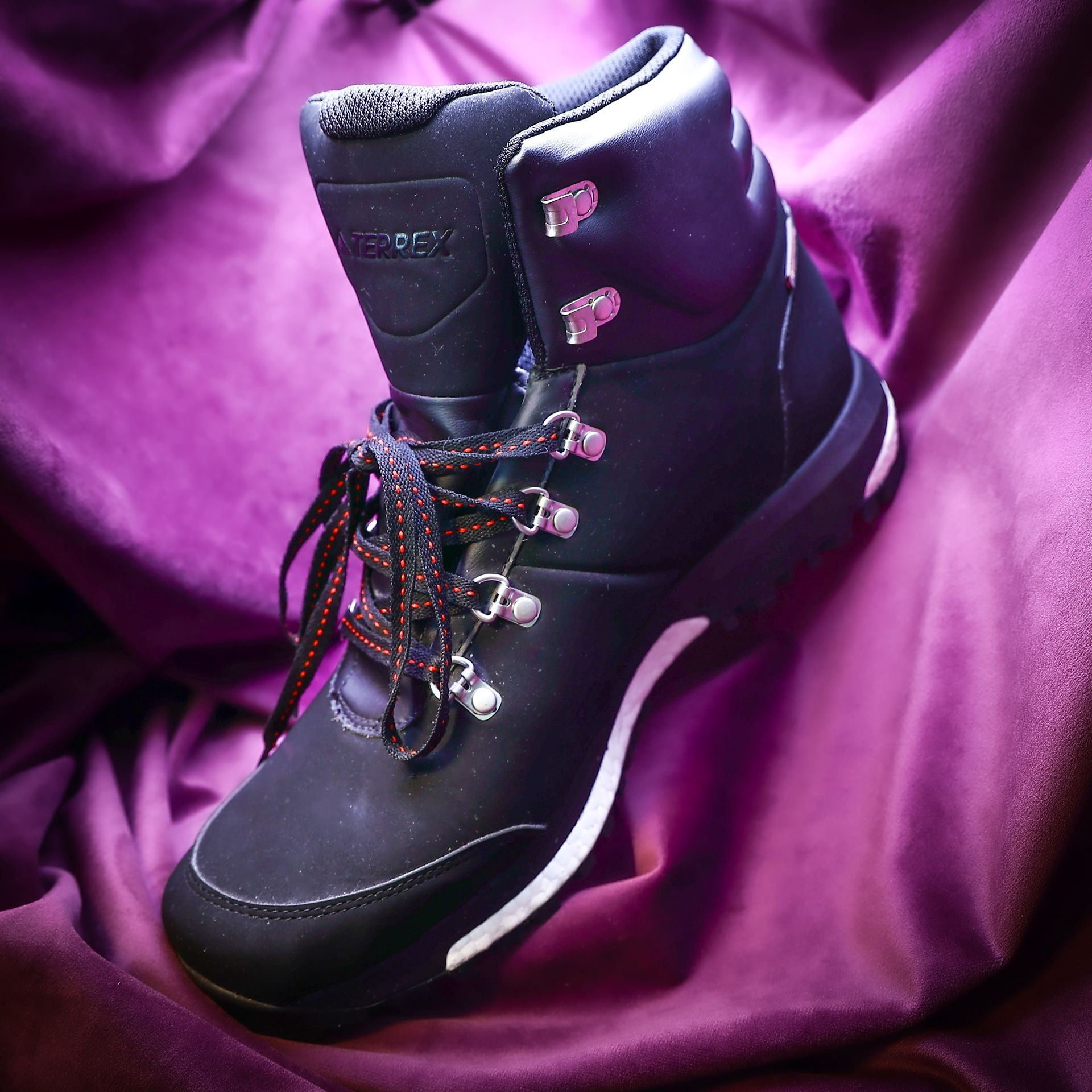 Adidas Men’s Black Terrex Pathmaker Hiking Lace-Up. Size 11