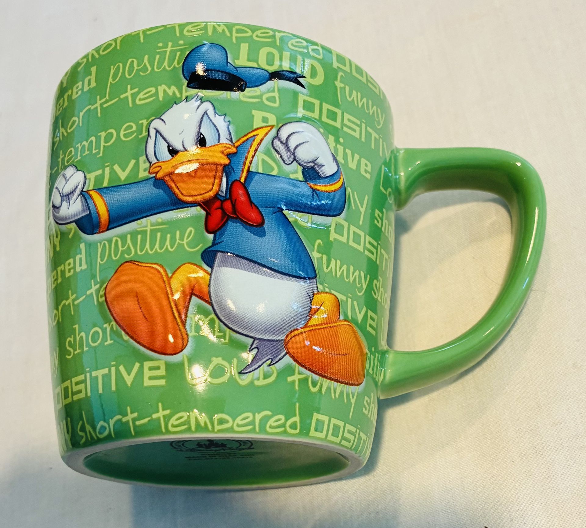 Disney Donald Duck Personality Coffee Mug w/Raised Donald.