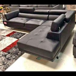 Sectional Black 