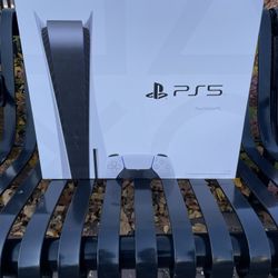 [NEW!] PlayStation 5 Disc Version. Never Opened.