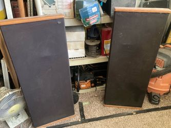 (2) DCM. 1980’ s Tower Speakers