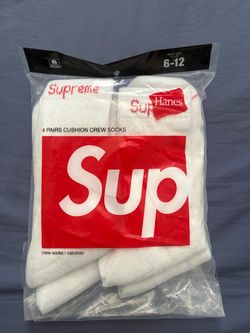 Supreme socks