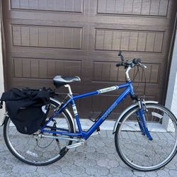 🚲 Dynamic Runabout Premium Commuter Bike | Elegant • Smooth • Fully Equipped