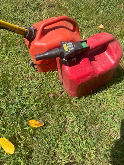 2.5 gallons gas can containers 2 pack