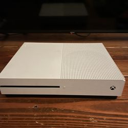 Xbox One S 