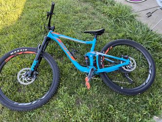 2017 Giant Anthem Full Suspension
