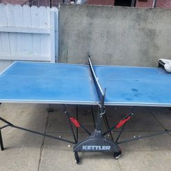 Ping Pong Table 