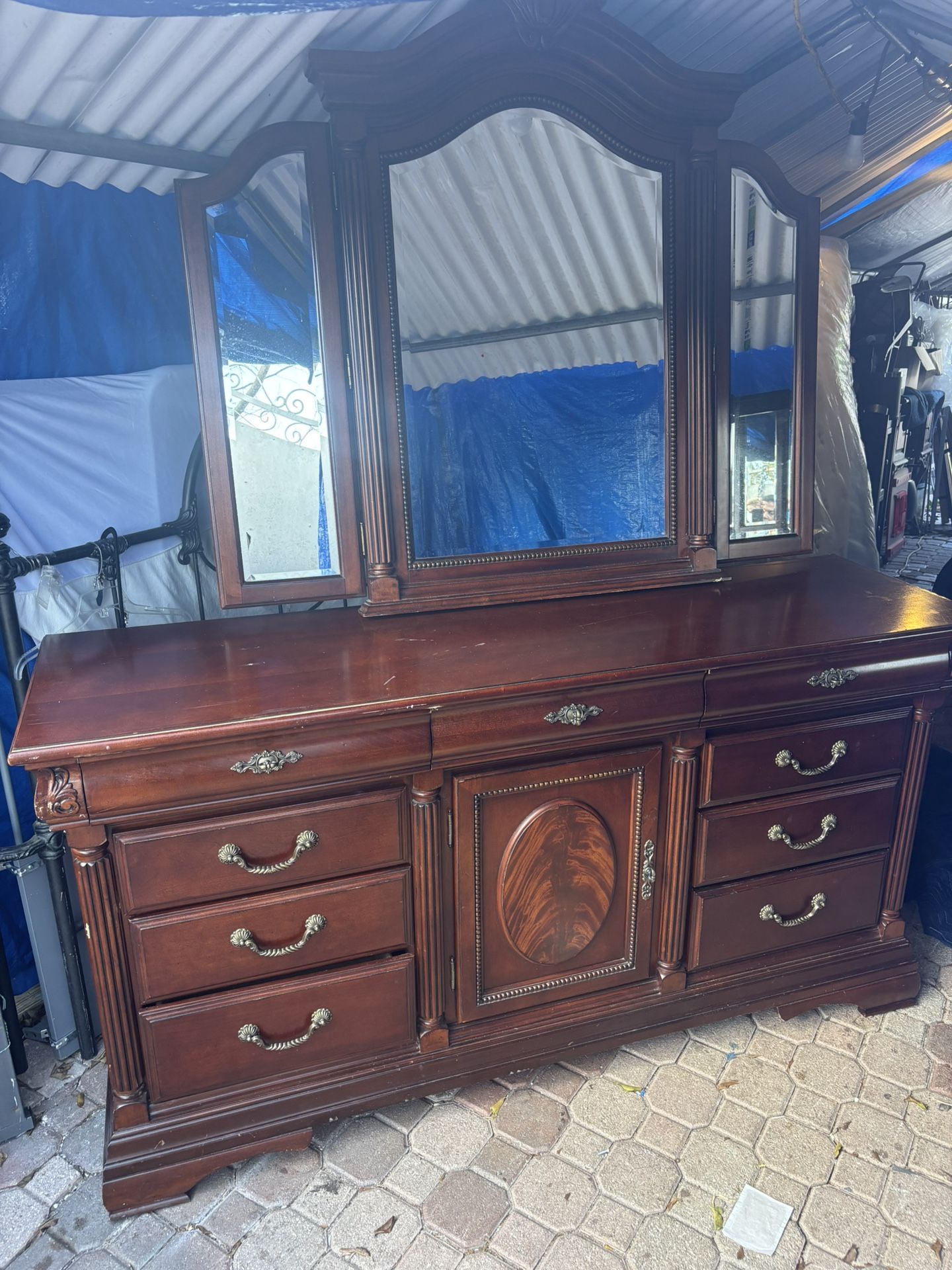 dresser and queen bed frame