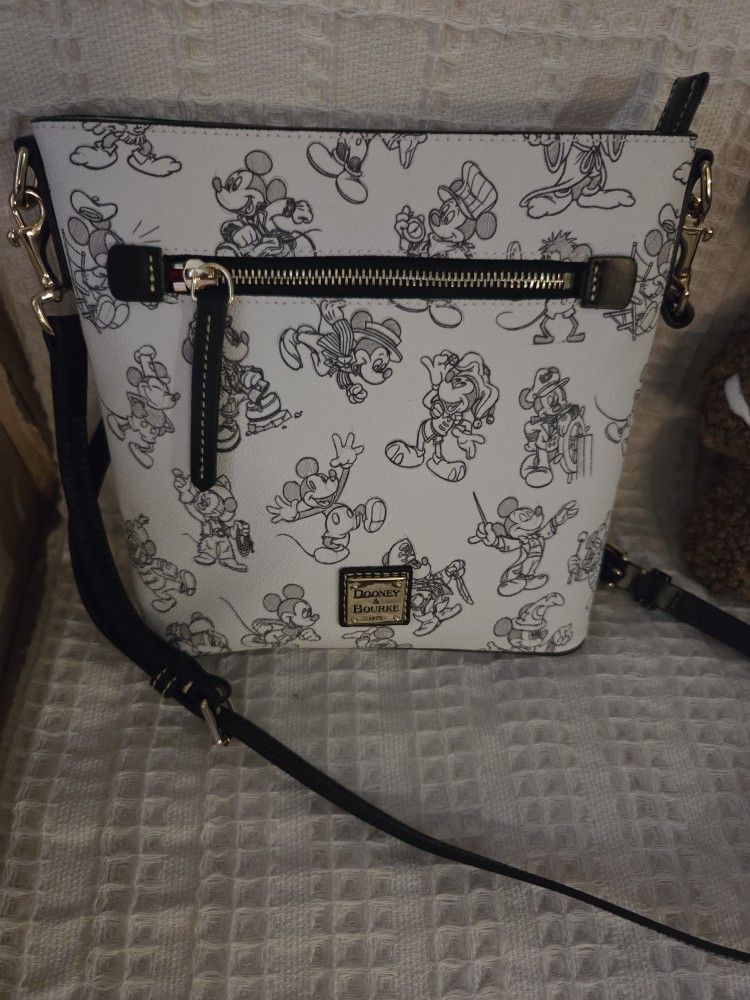 Dooney And Bourke Sketch Crossbody Bag