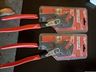 Milwaukee 10” COME GET BOTH FOR $40