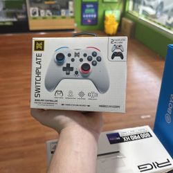 Switchplate Wireless Nintendo Switch Controller Brand New 