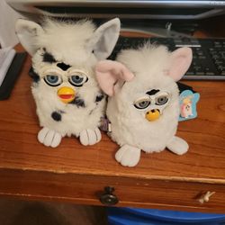 1998 &1999 Furbys  