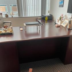 Corner Office Desk Mahogany