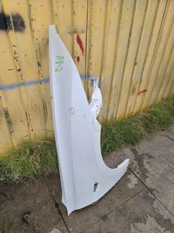 2024-2026 TESLA MODEL 3 RIGHT FENDER