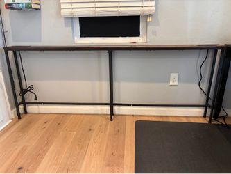 Sofa Table with outlets