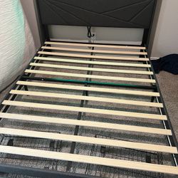 Queen Size Bed Frame 