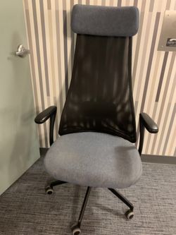 IKEA Jarvfjallet Ergonomic Office Chair with Lumbar Support and Armrests