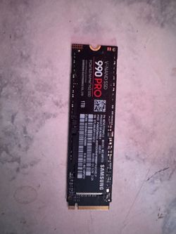 Samsung 990 Pro 1TB NVMe M.2 SSD