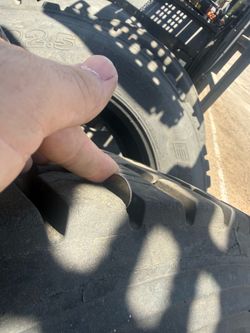 295/75/22.5 truck tires Total 8 tires 4 with rims 4 no rims