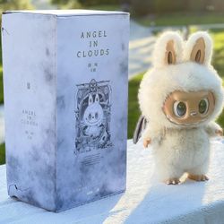 Pop Mart White Action-figures-playsets(off28)91