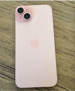 iPhone 15 plus