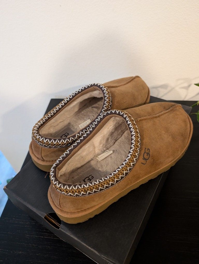 UGGs