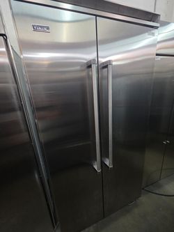42" VIKING BUILT IN STAINLESS STEEL REFRIGERATOR